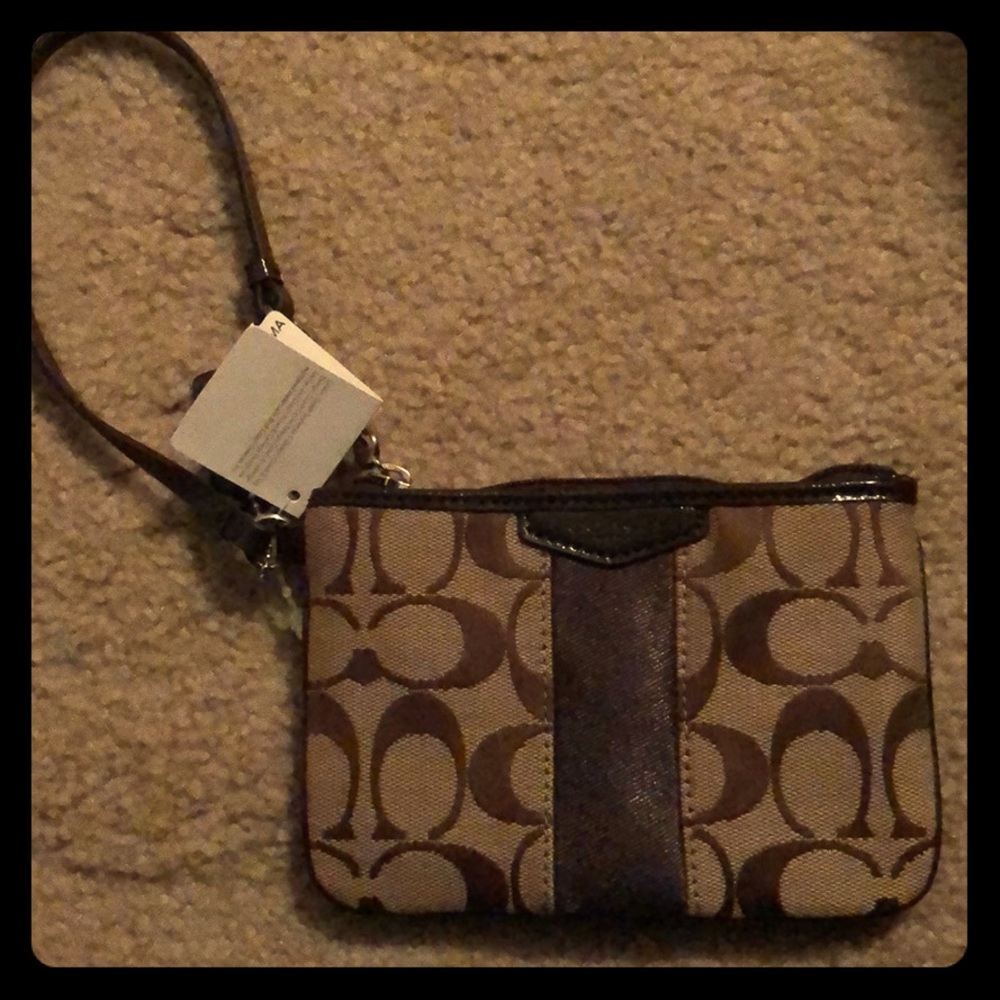 NWT Coach Wristlet or handheld handbag brown